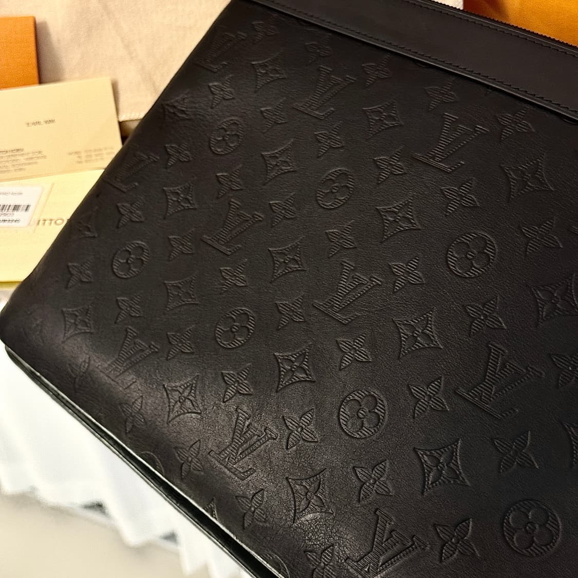 [새상품급/풀구성] 루이비통 디스커버리 쉐도우 클러치백 상품이미지6