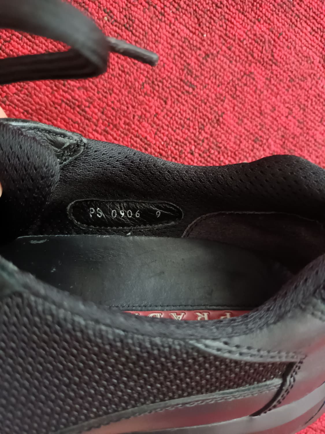 프라다 아메리카컵 무광 블랙 uk9 상품이미지3