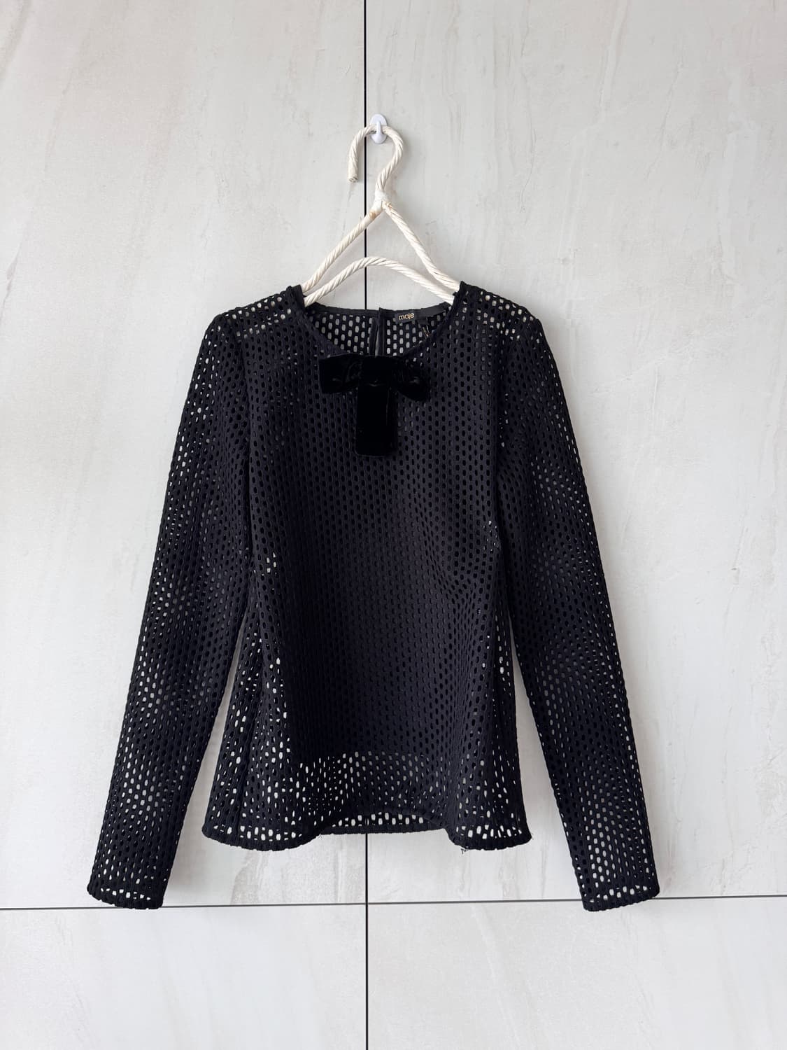 새상품 maje 블랙 리본 망사 블라우스 1사이즈a(55사이즈) 상품이미지4