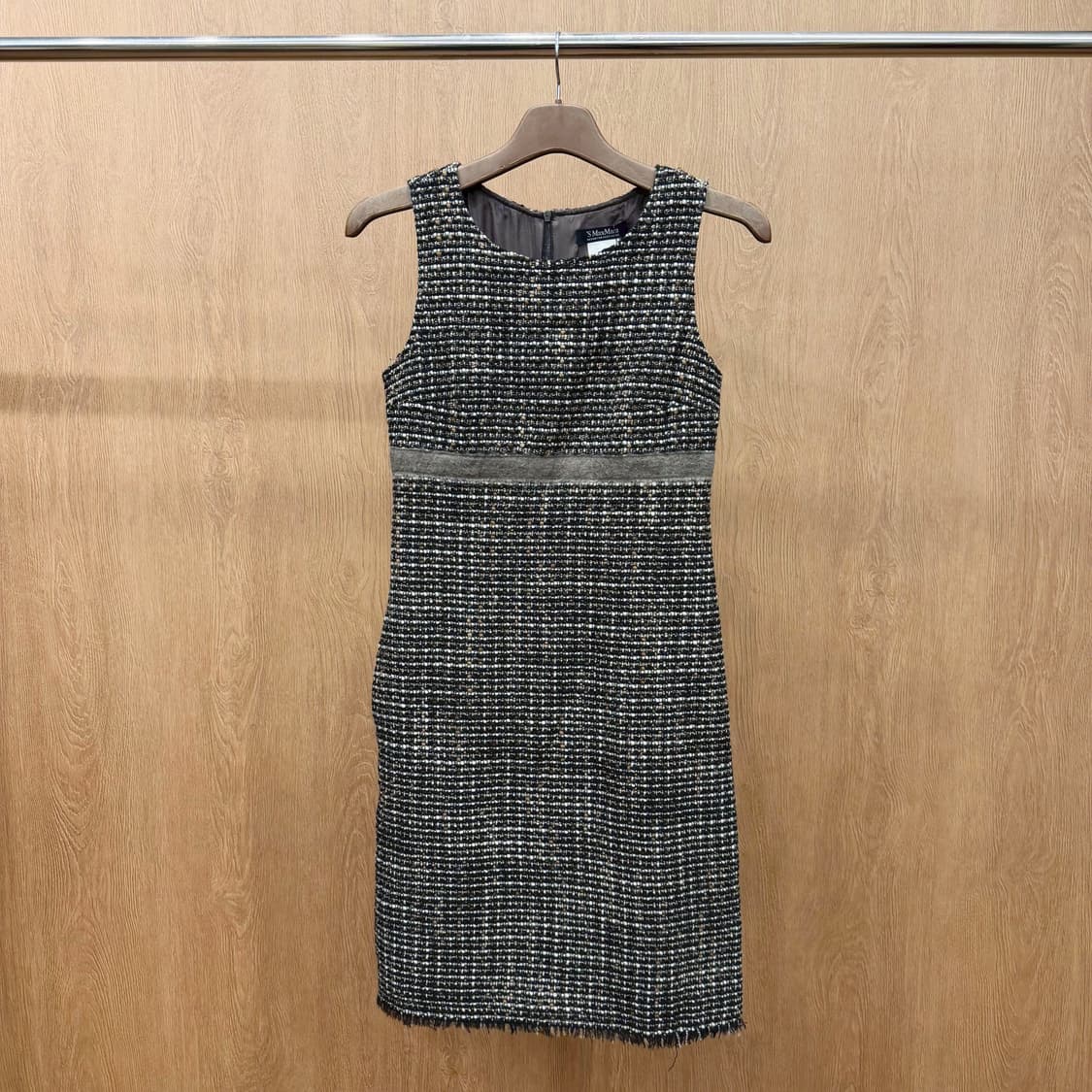 막스마라 슬리브리스 미디 원피스 트위드 패턴 밑단 프린지 디테일 브라운 상품이미지2