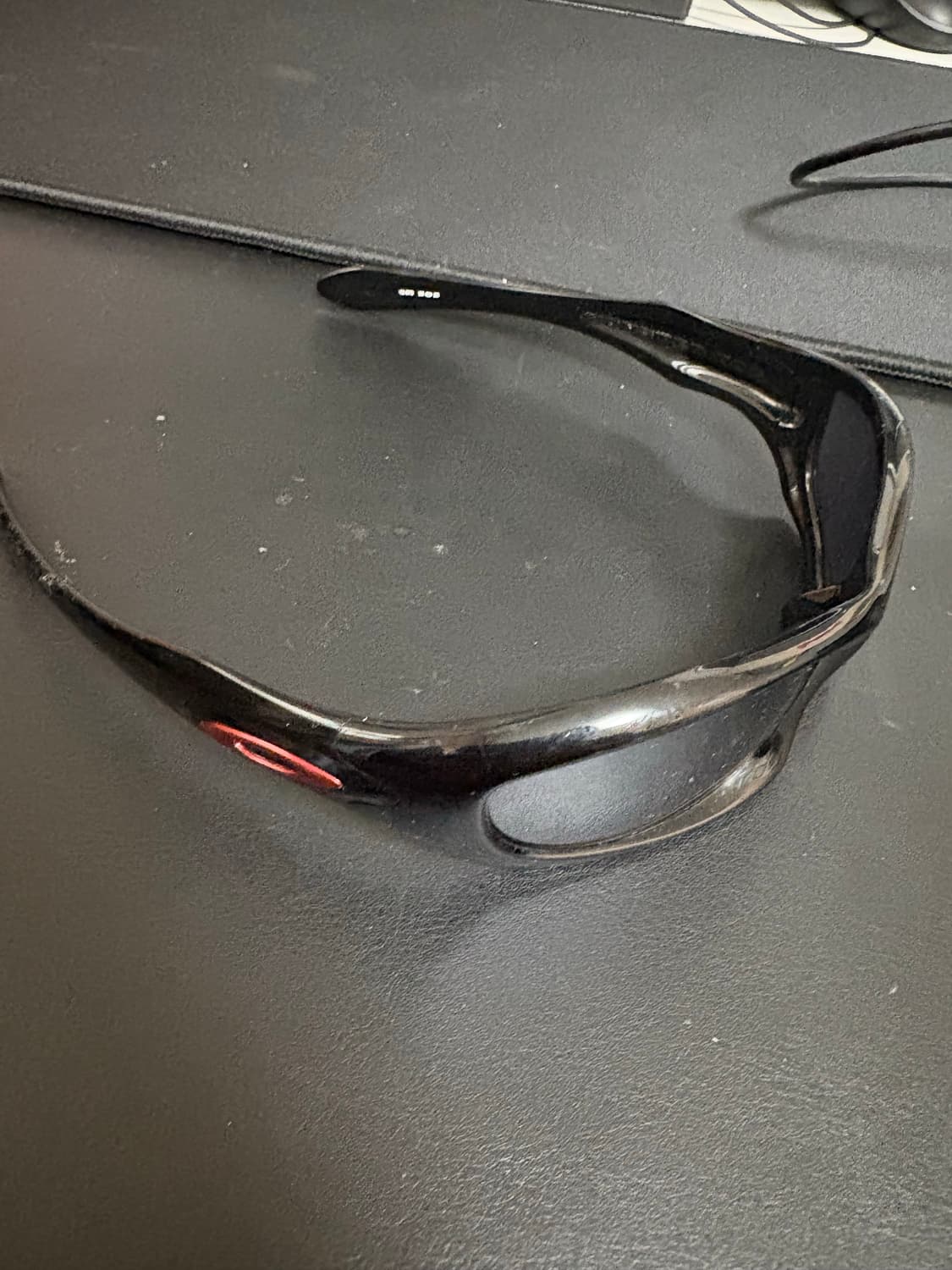 오클리x두카티 선글라스 상품이미지10