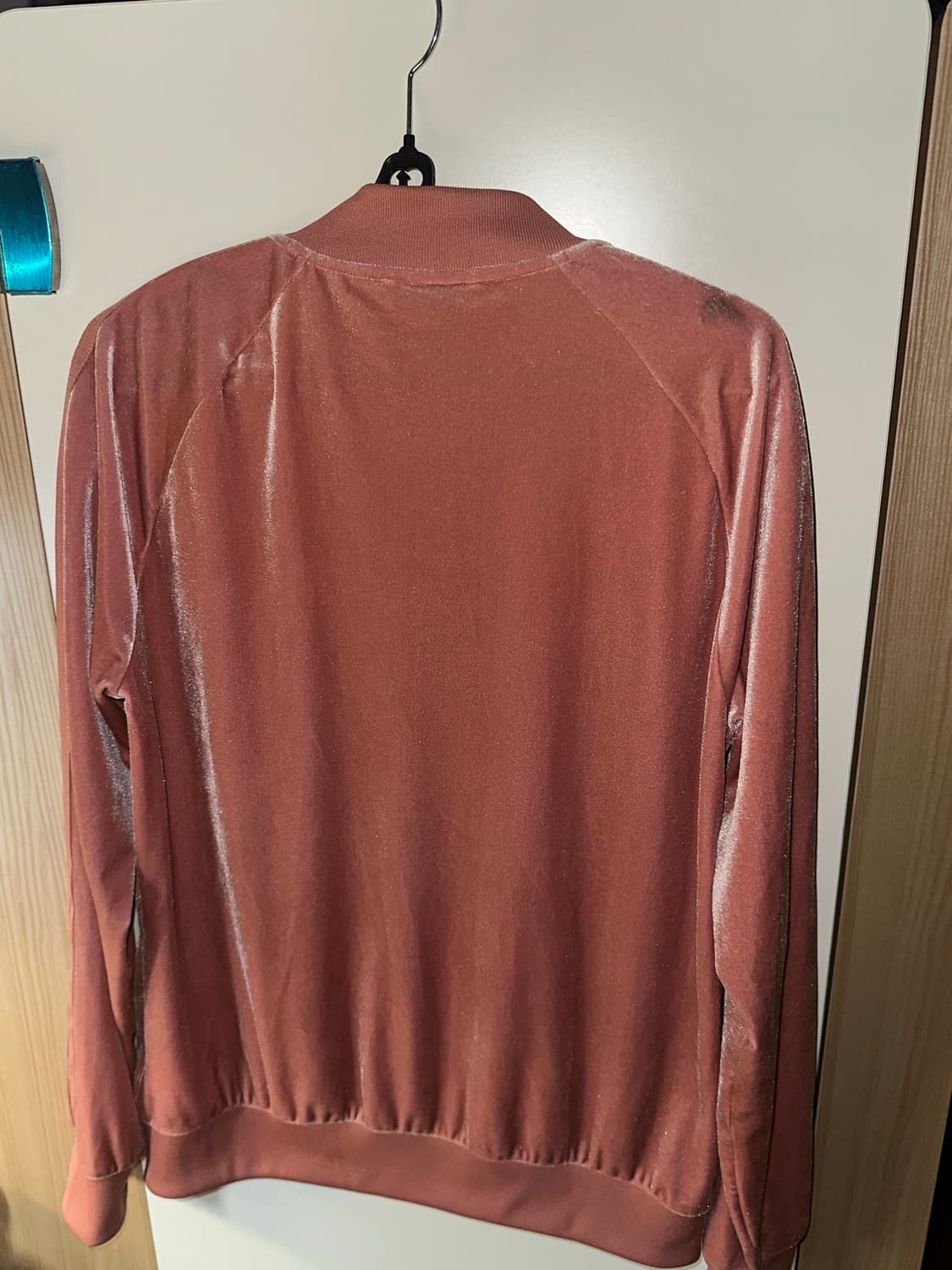 아디다스 빈티지 벨벳 자켓 핑크 상품이미지3