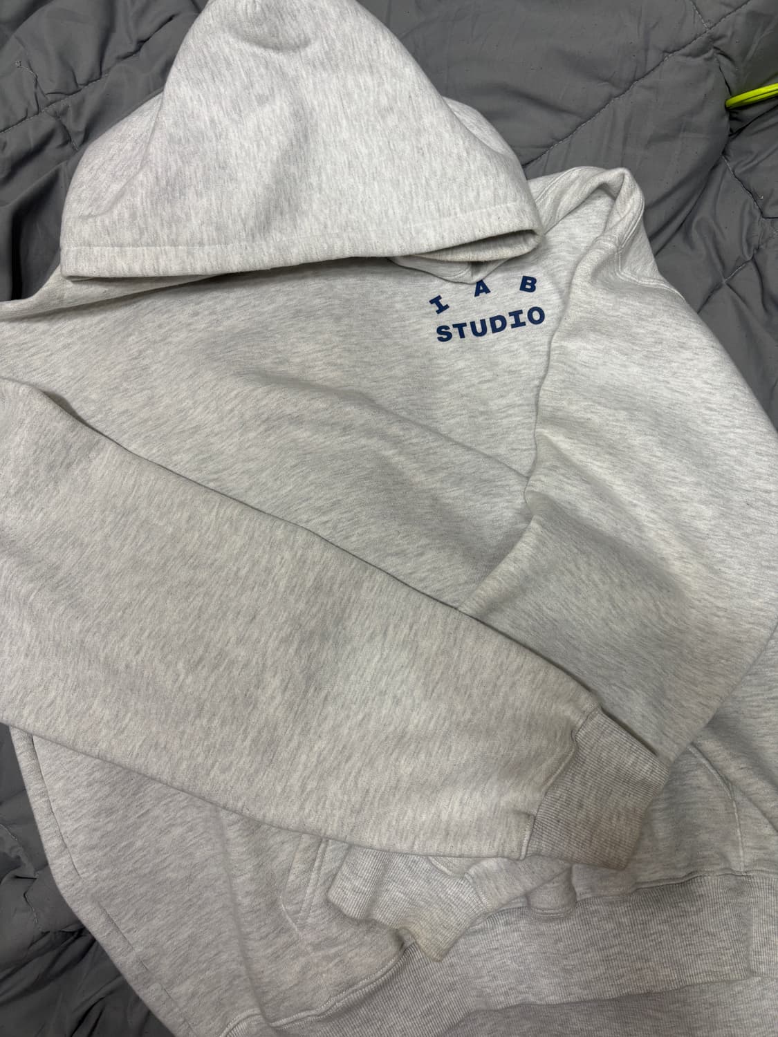 아이앱 후드티 라이트그레이 상품이미지1