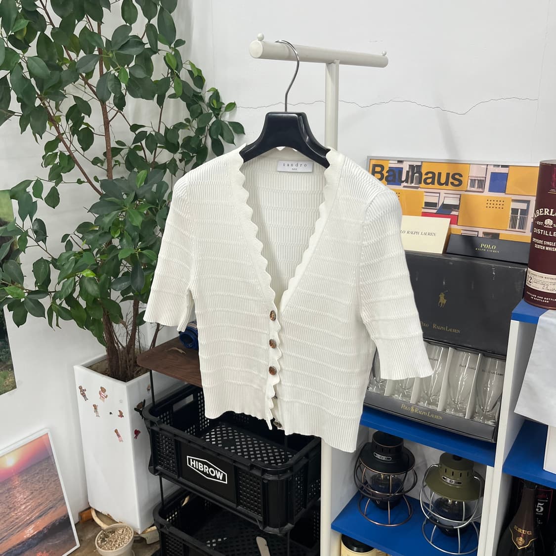 산드로 크롭 반팔 가디건 2 상품이미지1