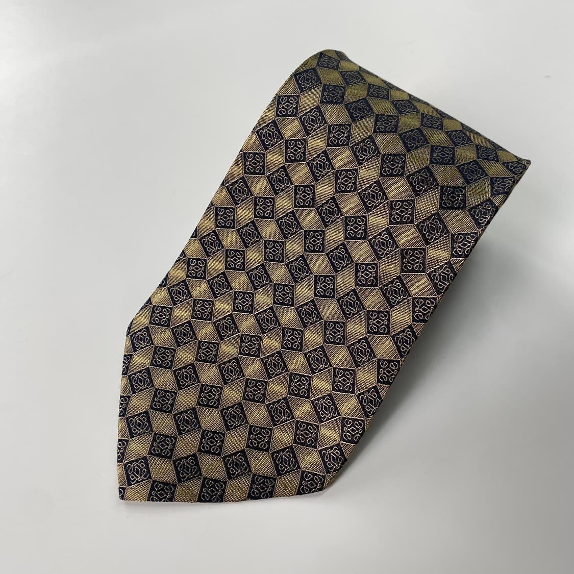 로에베 (loewe) 모노그램 넥타이 정품 명품 상품이미지1