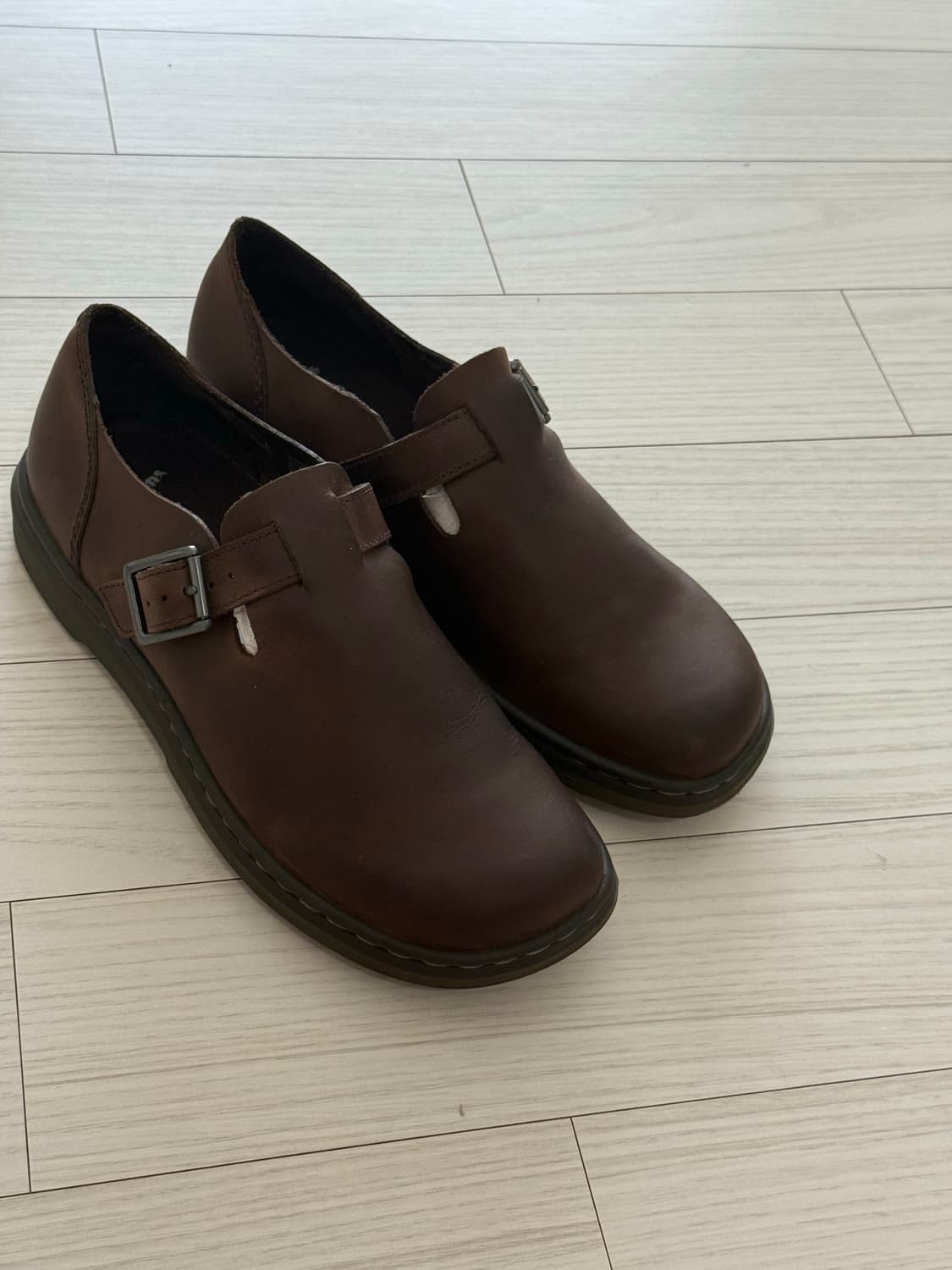 닥터마틴 페트리샤250 상품이미지3