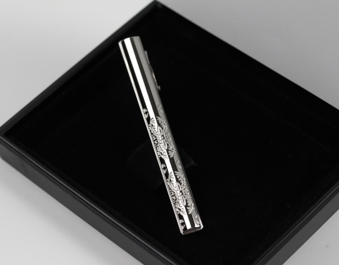 캐서린 햄넷 A+등급 6cm 남자 명품 넥타이핀 빈티지 상품이미지1