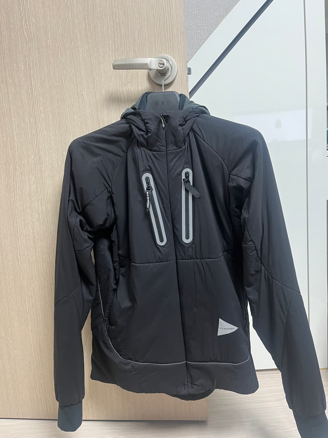 And wander 알파 에어 후디 3 상품이미지2