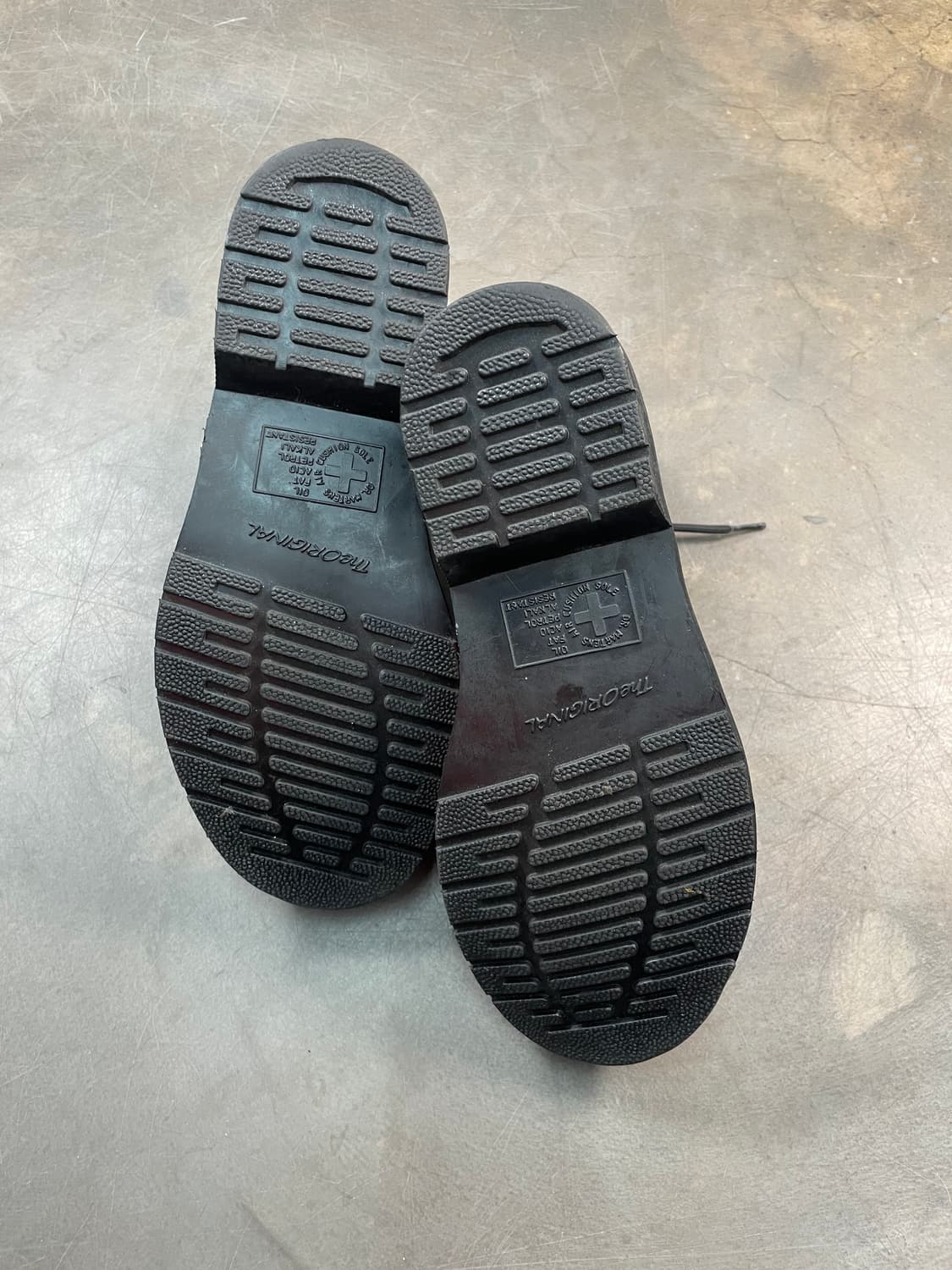 닥터마틴 디멘티드 알 고우 부츠 상품이미지6