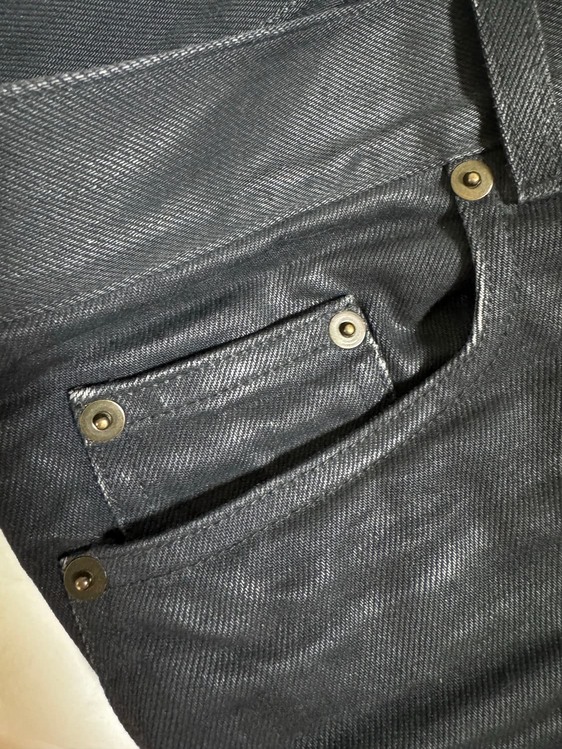 네고 ok 생로랑 블랙 왁싱진 데님 31사이즈 상품이미지4