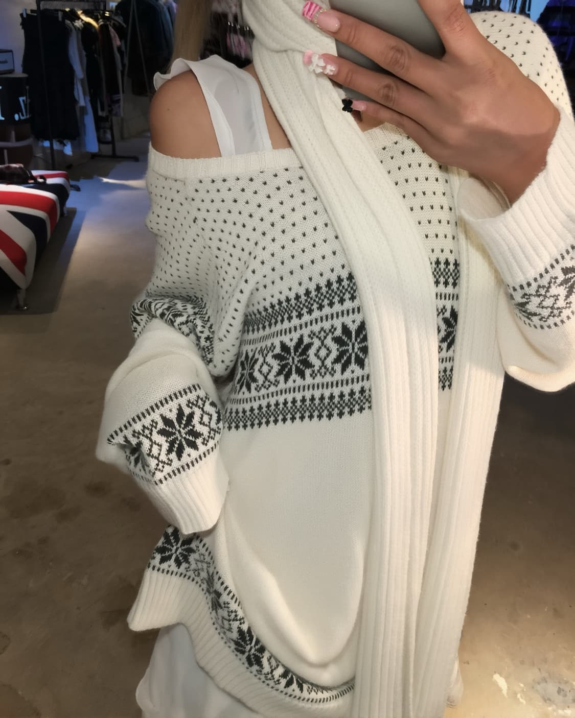 눈꽃 패턴 오버핏 니트 상품이미지6