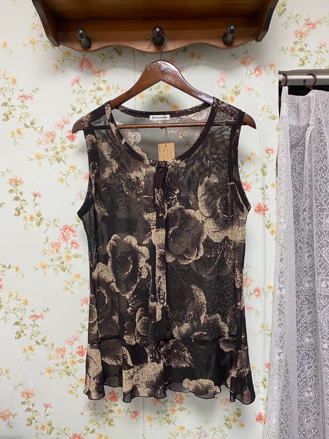 브라운 시스루 스판 플라워패턴 버튼 나시 상품이미지1