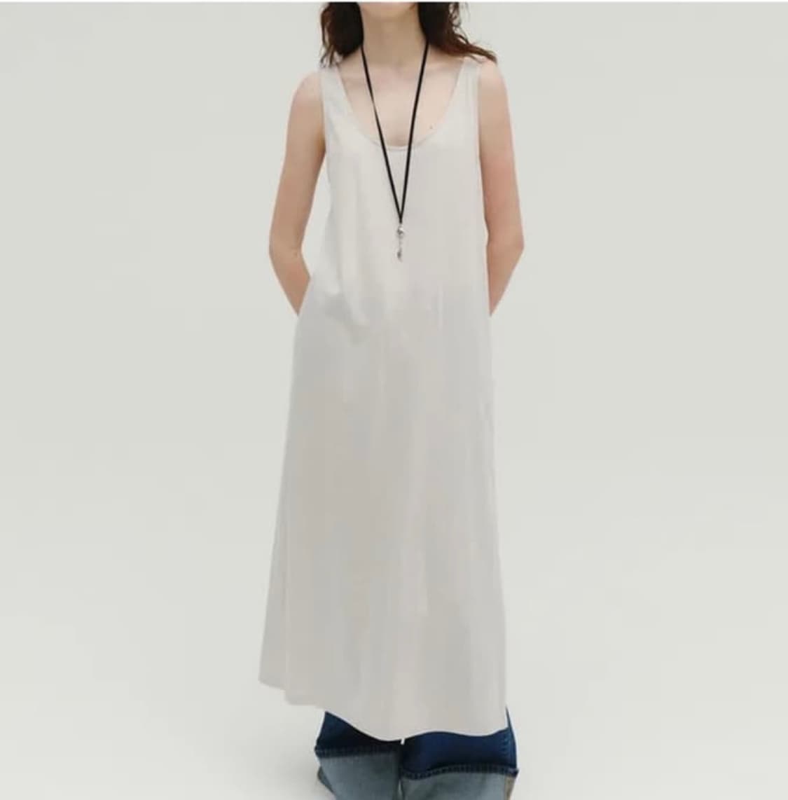 솔티페블 REVERSIBLE SLIT LONG DRESS 상품이미지1