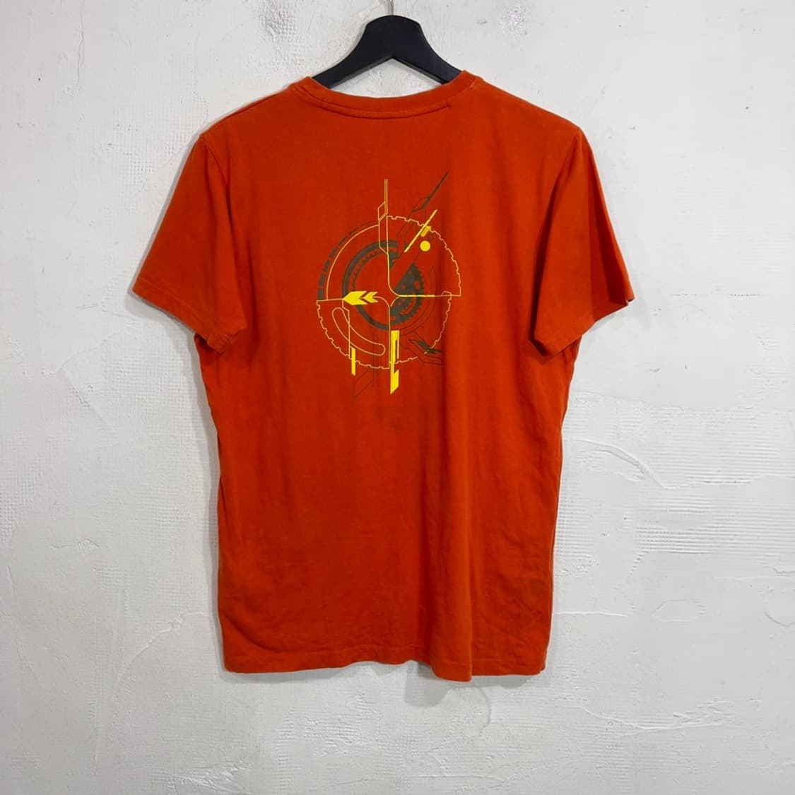 아크테릭스 프린팅 반팔티 상품이미지3