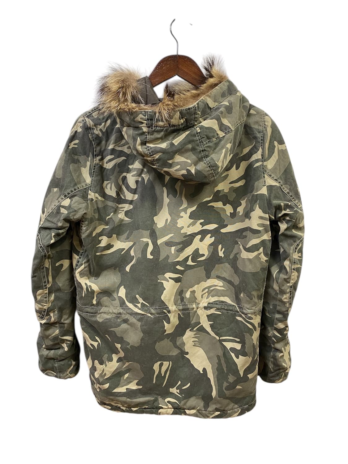 AR 후드 퍼 카모 패딩 상품이미지2