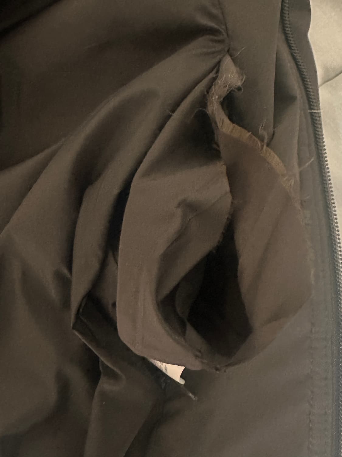 벨리에 크로스라인 24fw 패딩 3사이즈 상품이미지5