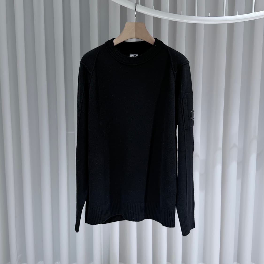 (A+/56) / 씨피컴퍼니 컴팩트 코튼 니트 블랙 상품이미지1