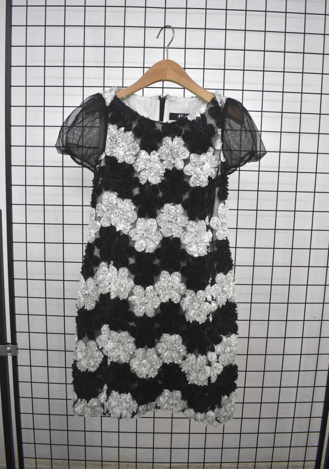 JILLSTUART Black & White Floral Dress 상품이미지3