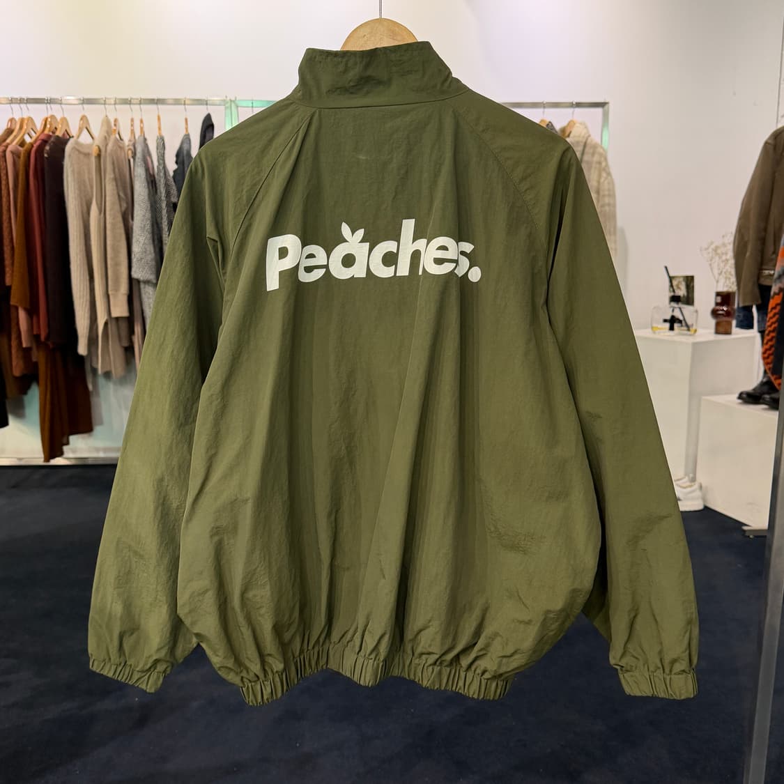 [L] 피치스 바람막이 올리브 상품이미지1