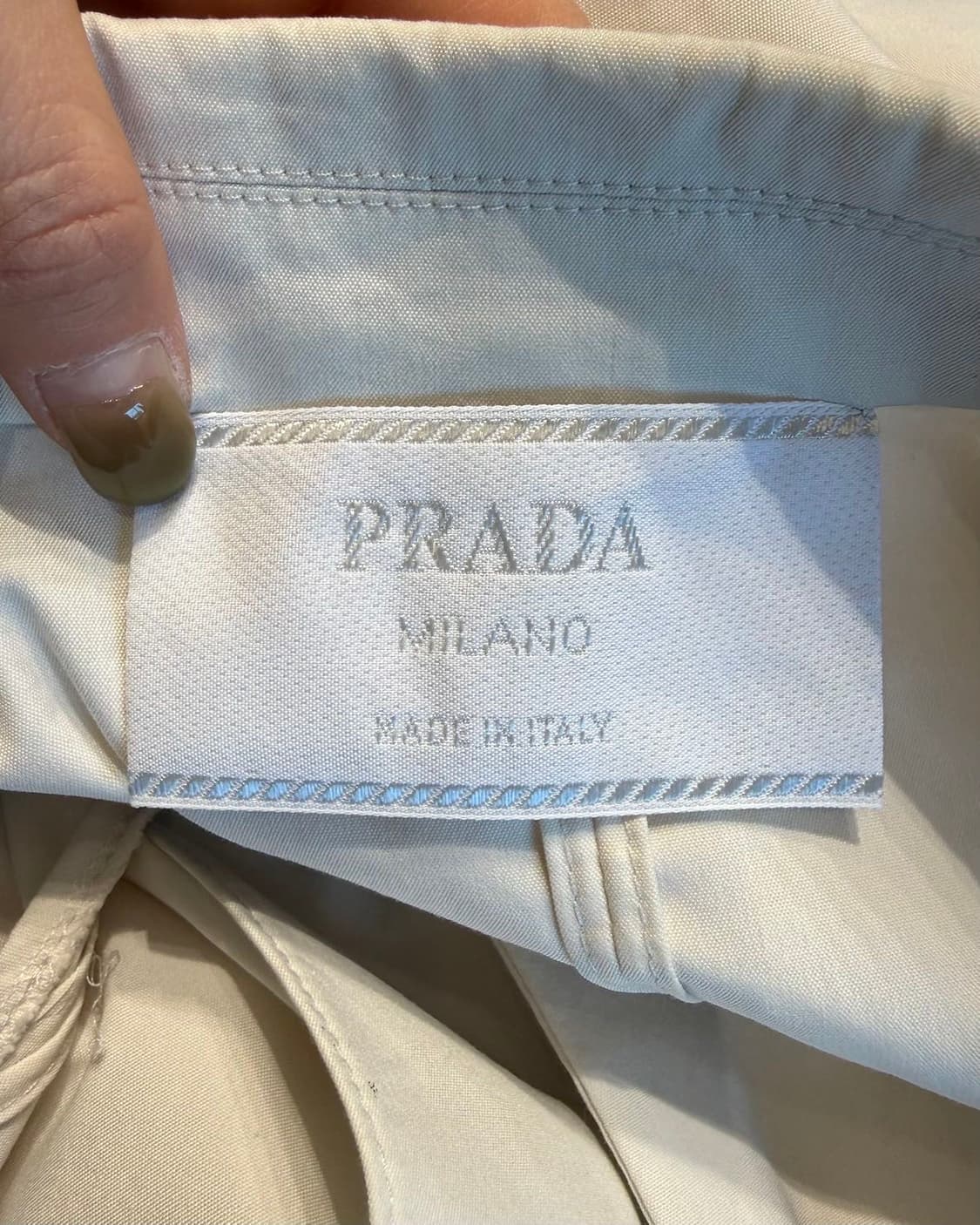 프라다 아이보리 슬리브리스 셔츠 상품이미지8