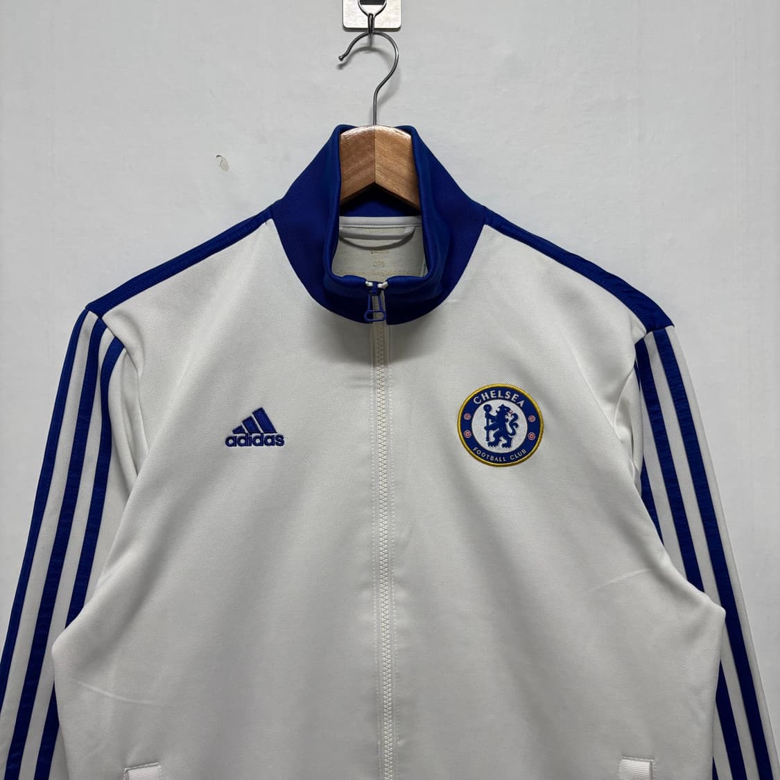 아디다스 첼시 화이트/블루 트랙탑 상품이미지2