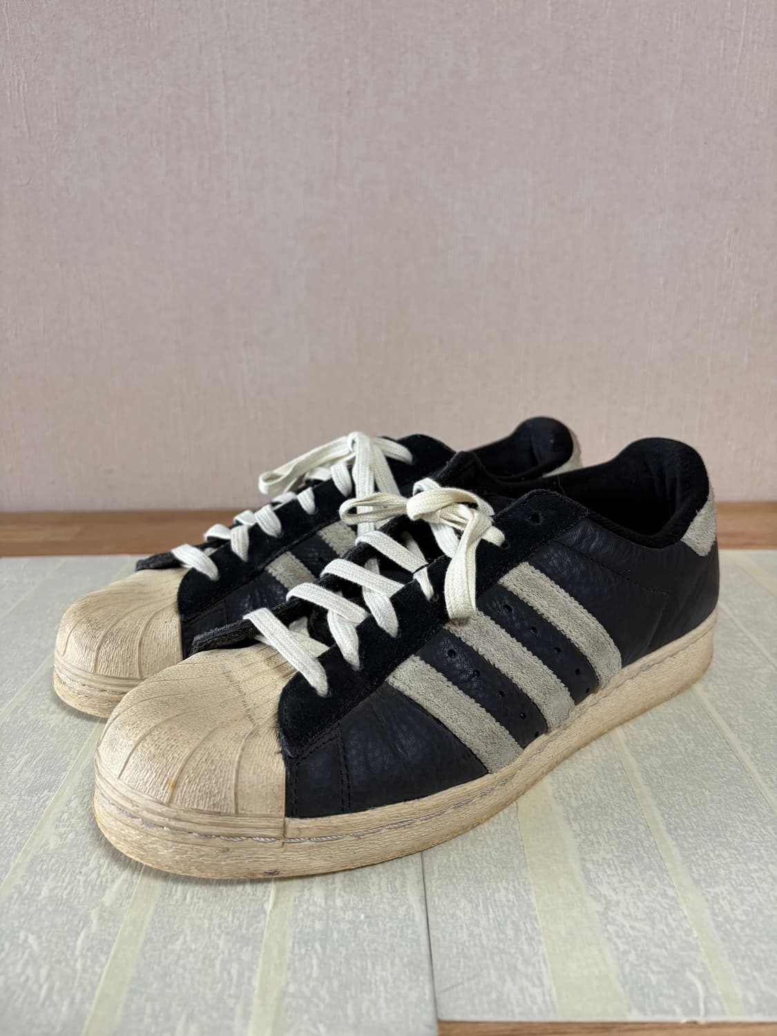 아디다스 슈퍼스타 블랙 275 사이즈 상품이미지2