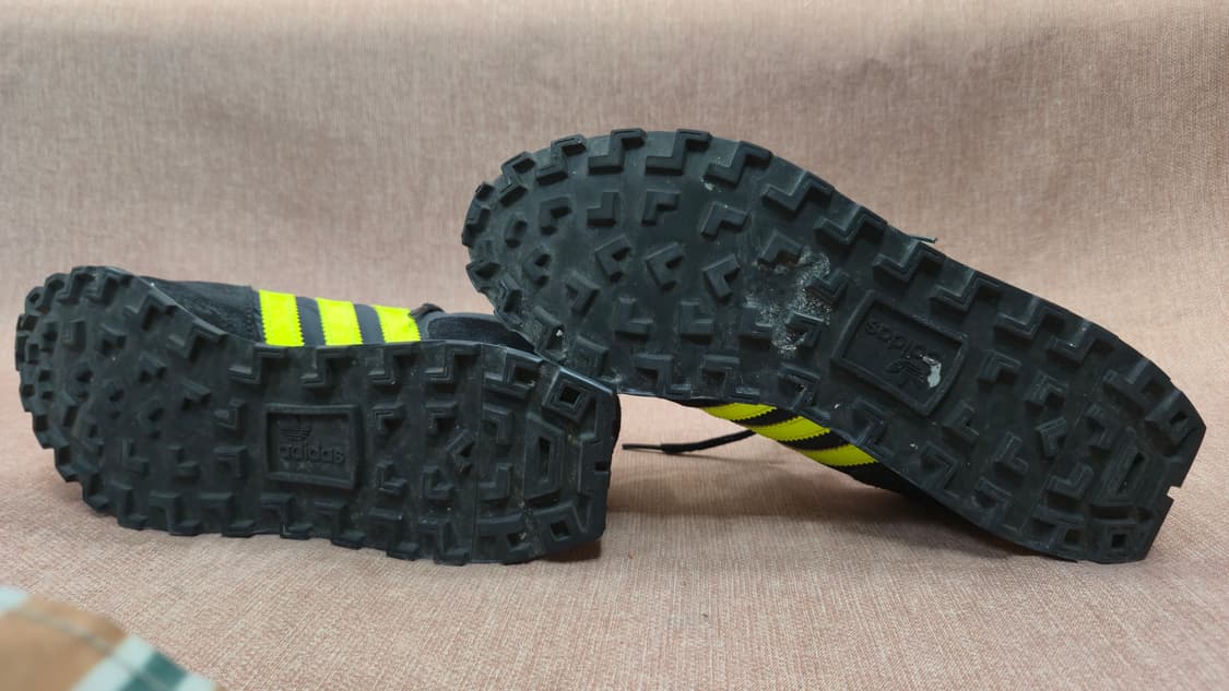 아디다스 260mm- 레이싱1  스니커즈 운동화  검정 노랑 상품이미지6