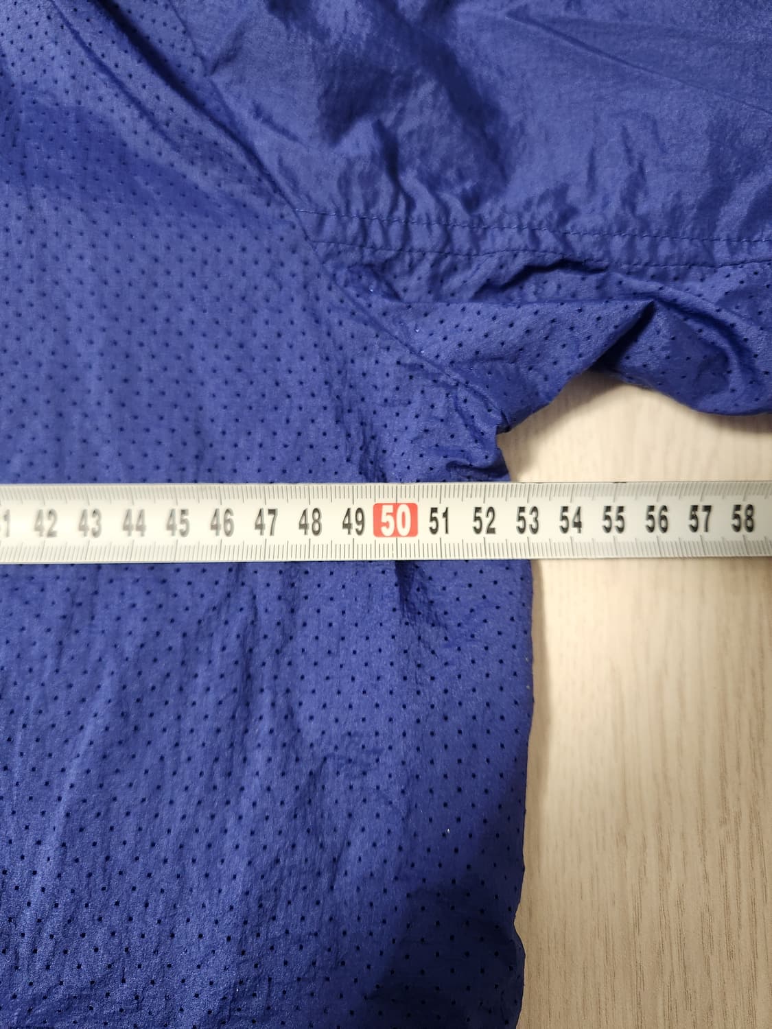 아이더 경량 후드 탈부착 바람막이(봄,여름용) 사이즈100 L

어깨로고 상품이미지2