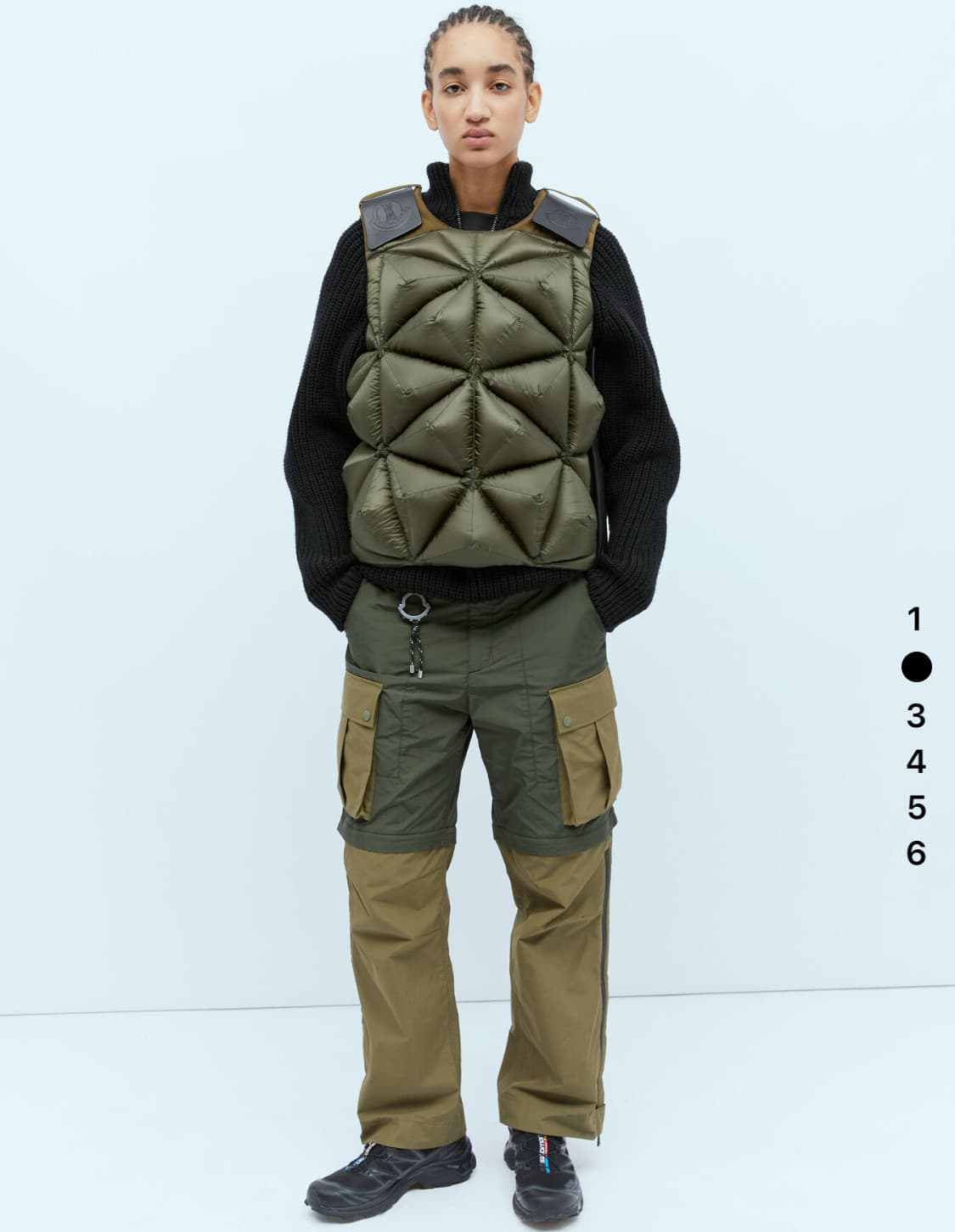 몽클레어 x 퍼렐 다운 베스트 상품이미지8