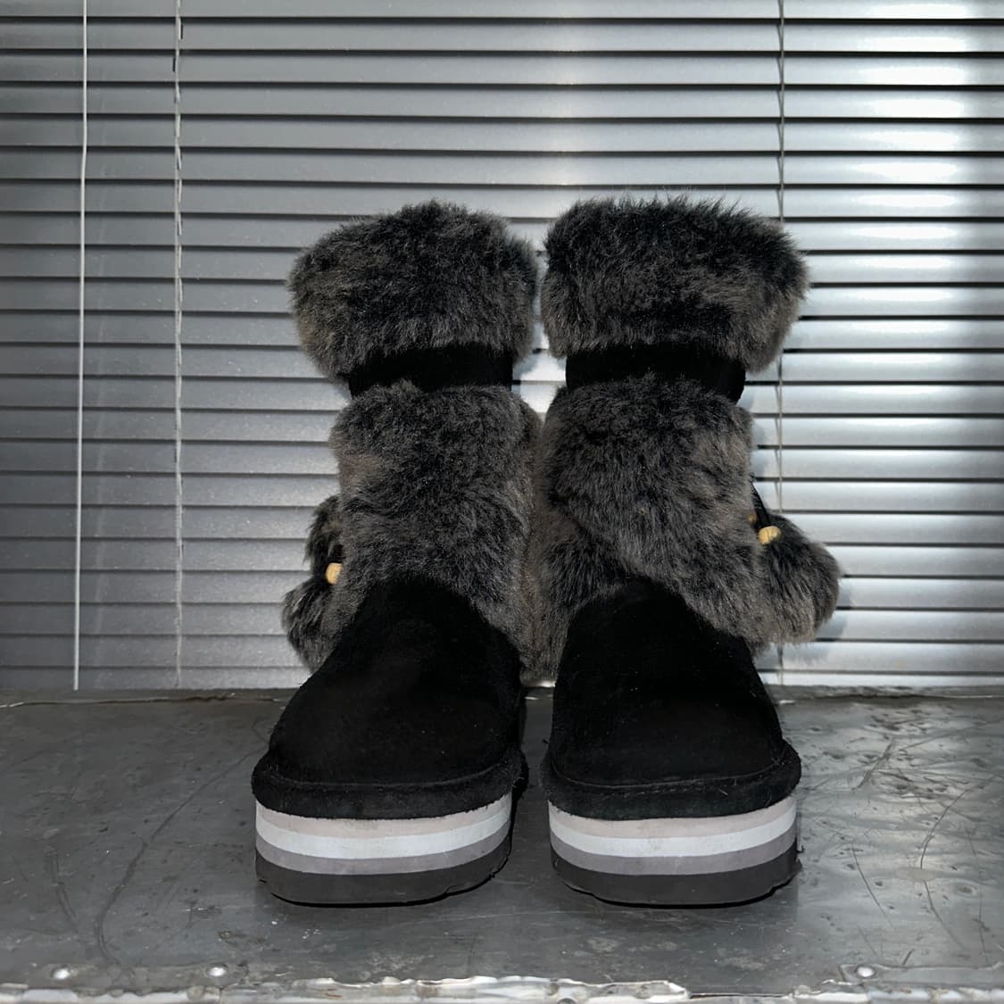 00s BEARPAW 블랙 스웨이드 & 퍼 어그 부츠 상품이미지2