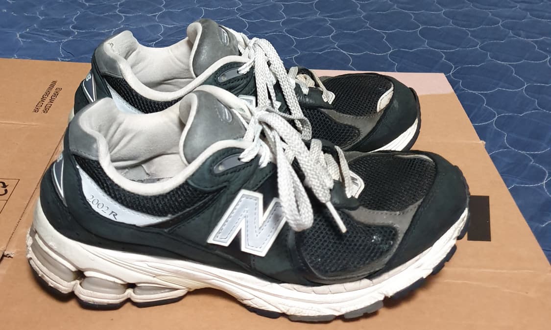 뉴발란스 M2002 RNC 블랙 (275) 상품이미지2