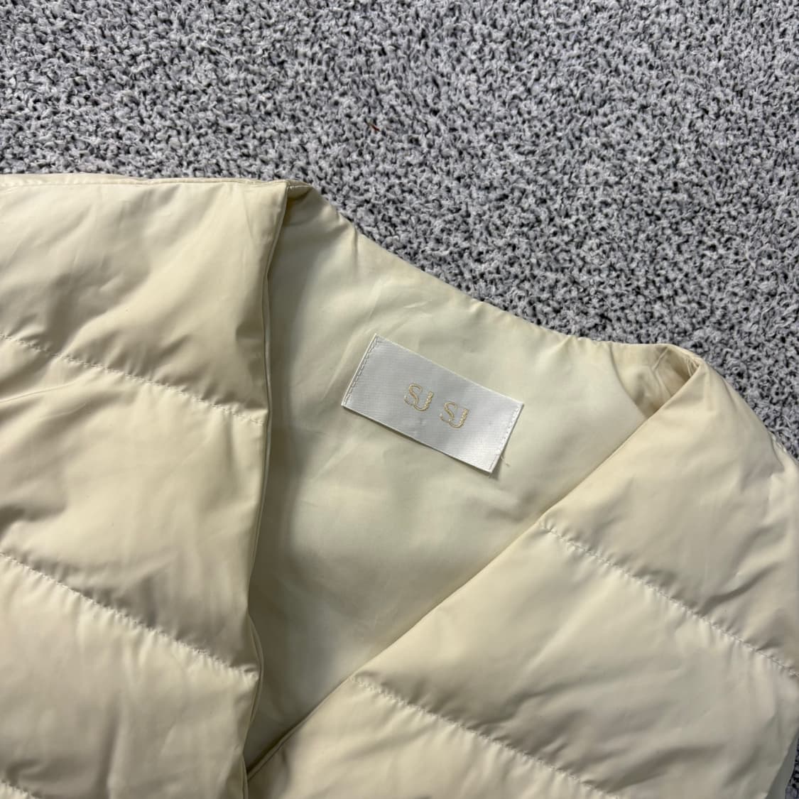 82 SJSJ 한섬 구스다운 경량 조끼 0401J 상품이미지2