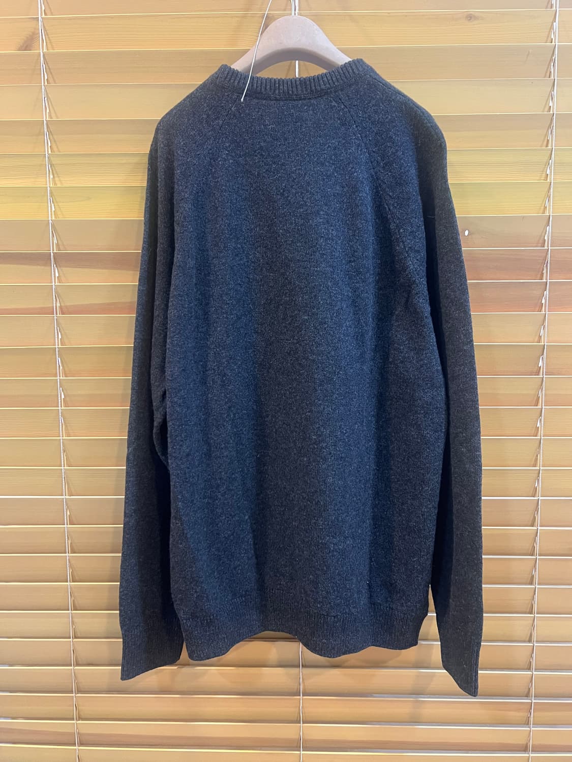 휴고보스 BOSS 남성 그레이 라운드울코튼니트  상품이미지3