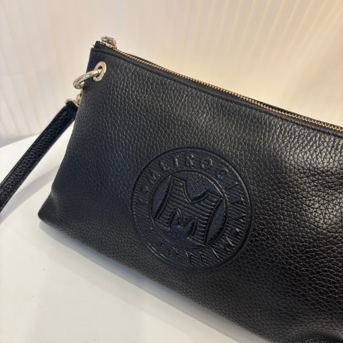 정품 메트로시티 가죽 크로스백     상품이미지4