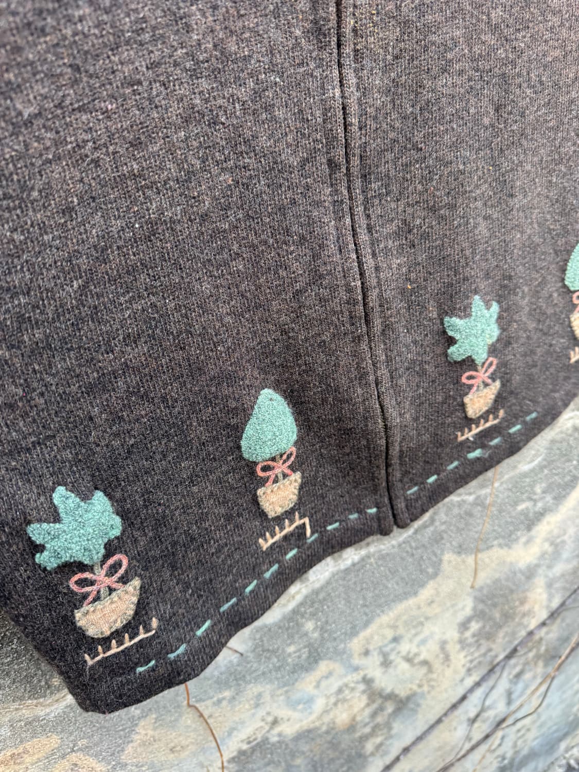 울리치 빈티지 램스울 자수 니트 베스트 상품이미지5