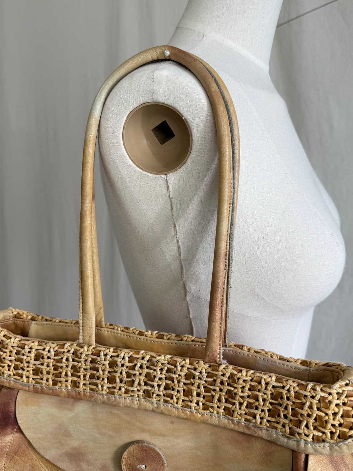 Michiamo 우븐 레더 숄더백 상품이미지3