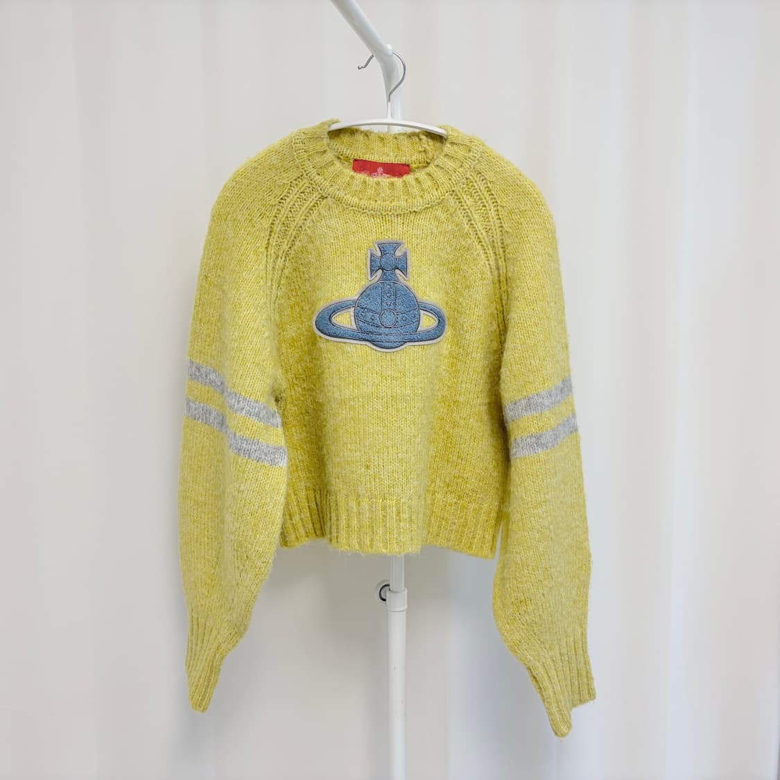 비비안웨스트우드 빅로고 패치 스웨터 새상품 상품이미지1