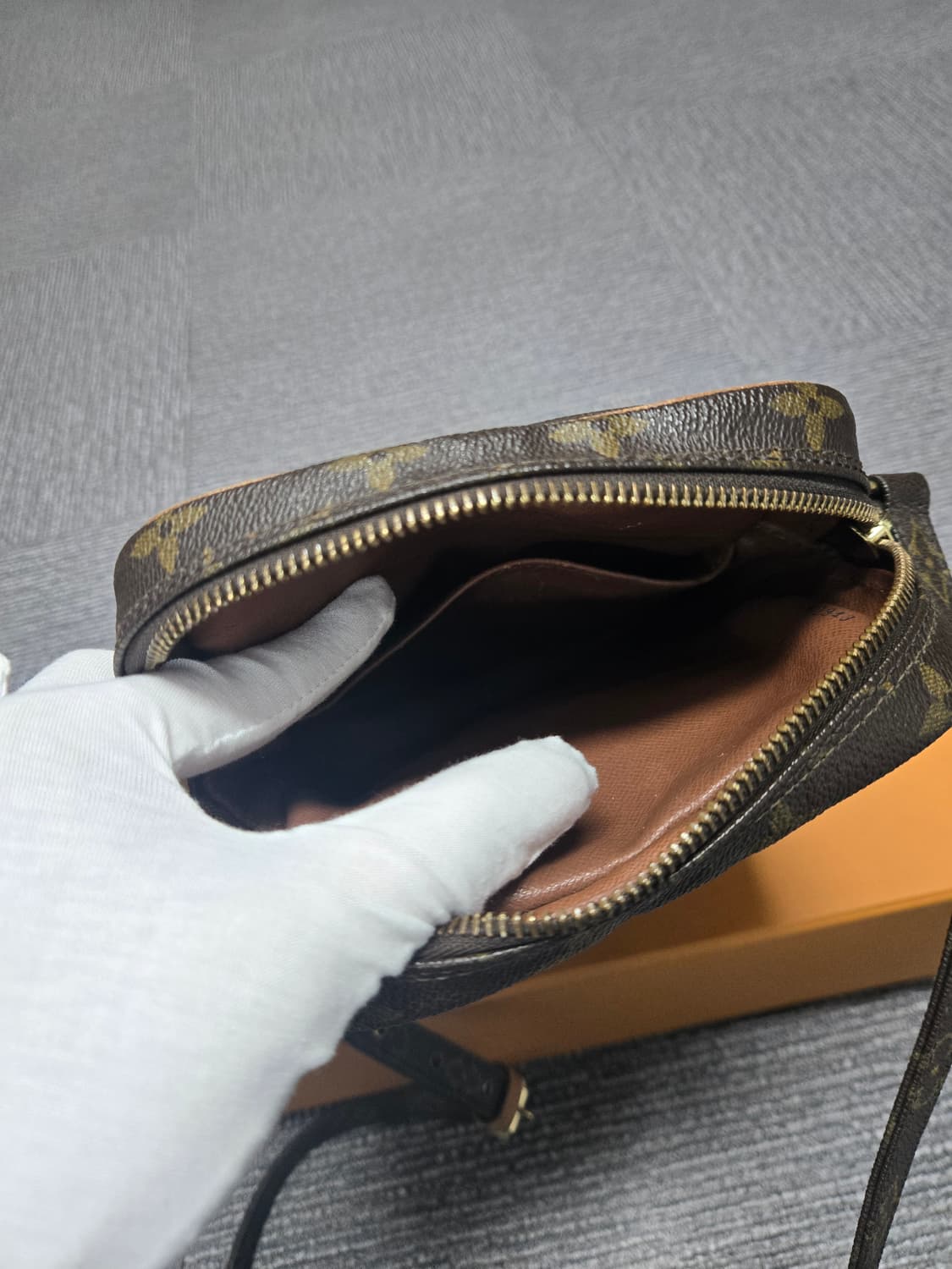 [특가][정품]루이비통 아마존 크로스백 상품이미지7