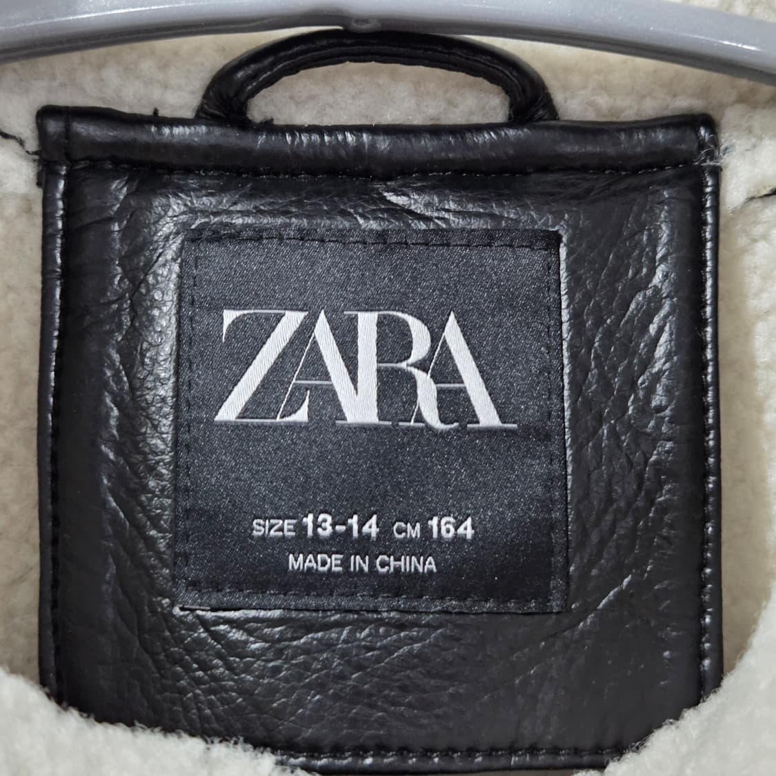 자라 페이크레더 무스탕 13/14 상품이미지3