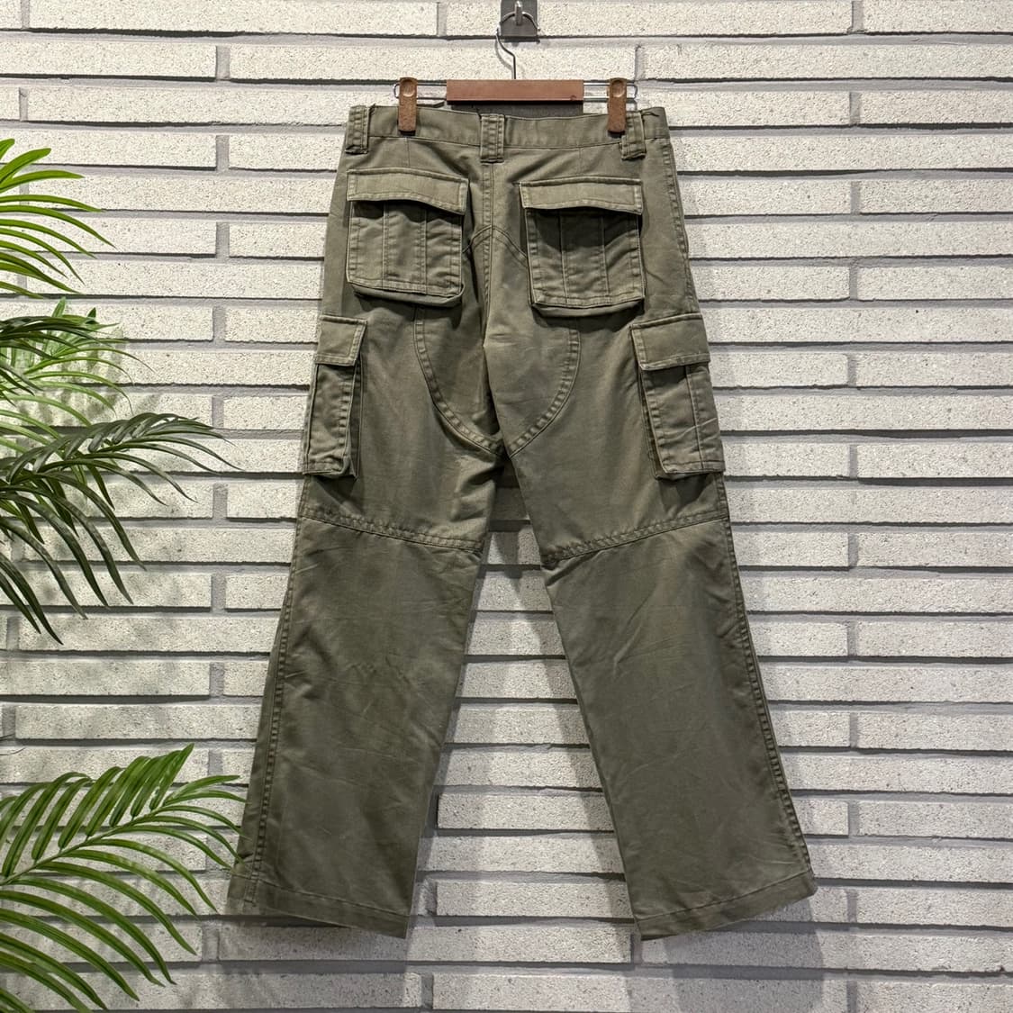 JPN VINTAGE 카고 워크 팬츠 플랩 포켓 레귤러 핏 디테일 카키 상품이미지2