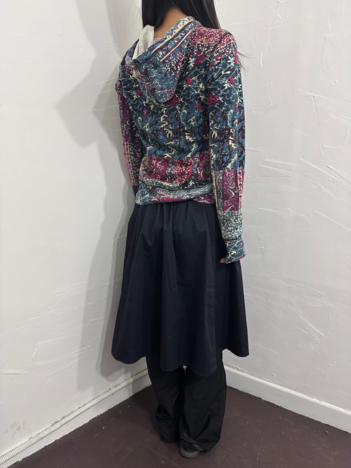 earth navy pleats midi skirt 상품이미지5