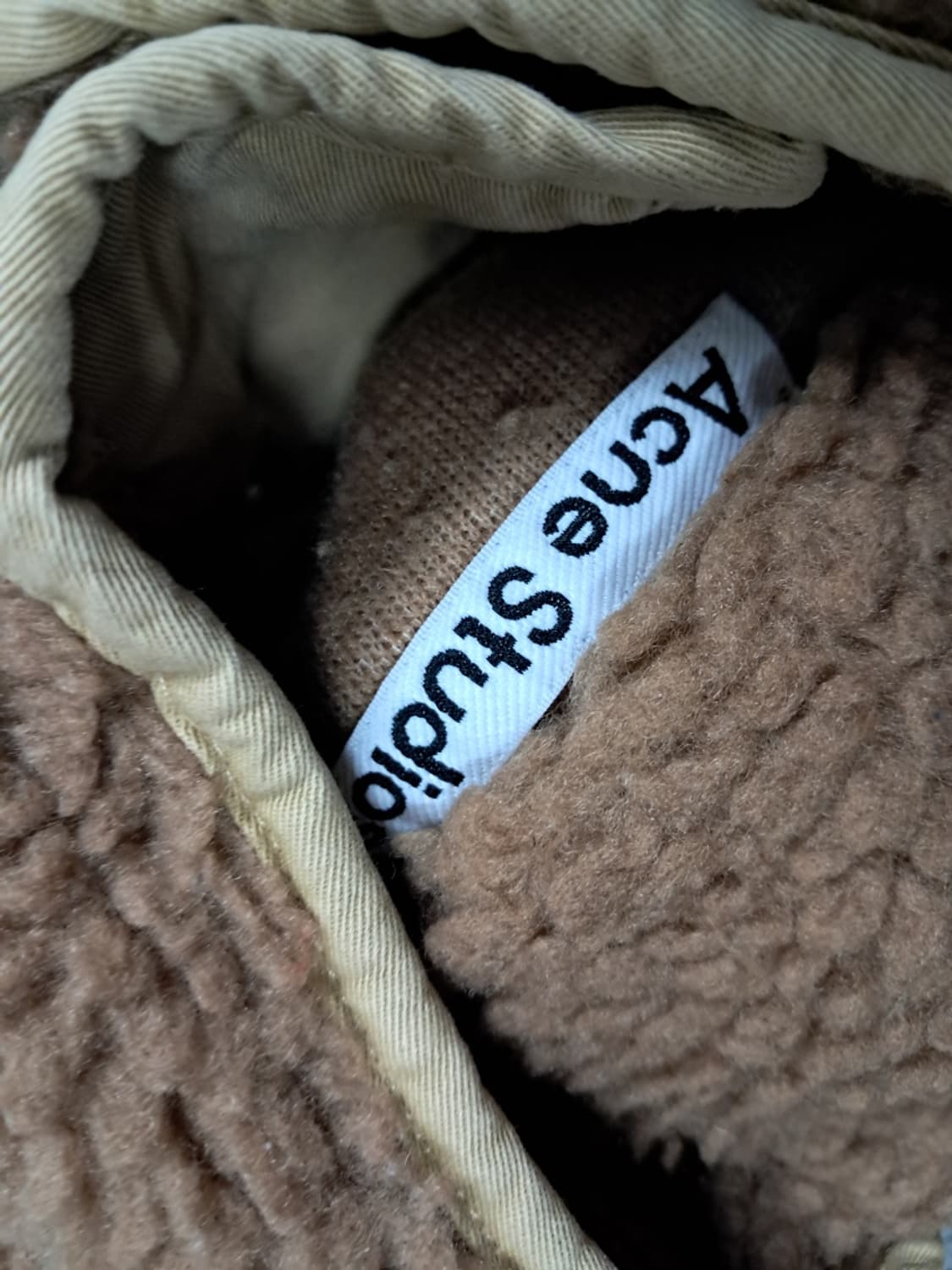 아크네스튜디오  상품이미지6