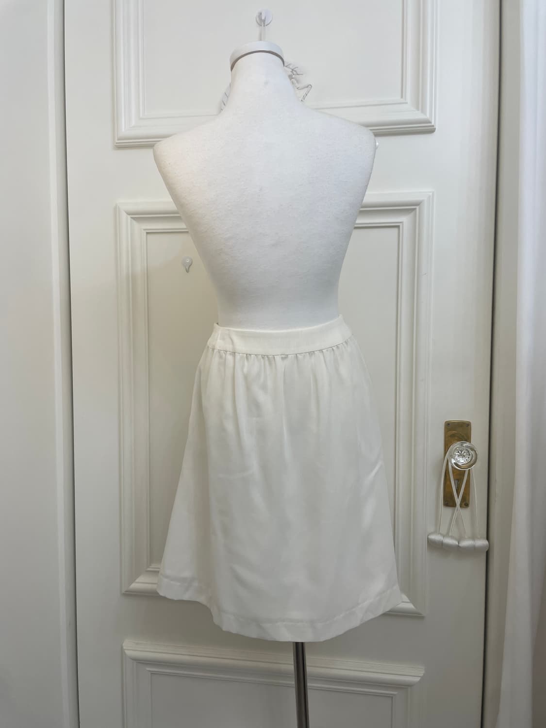 EF-DE lace bow midi skirt(size-9) 상품이미지3