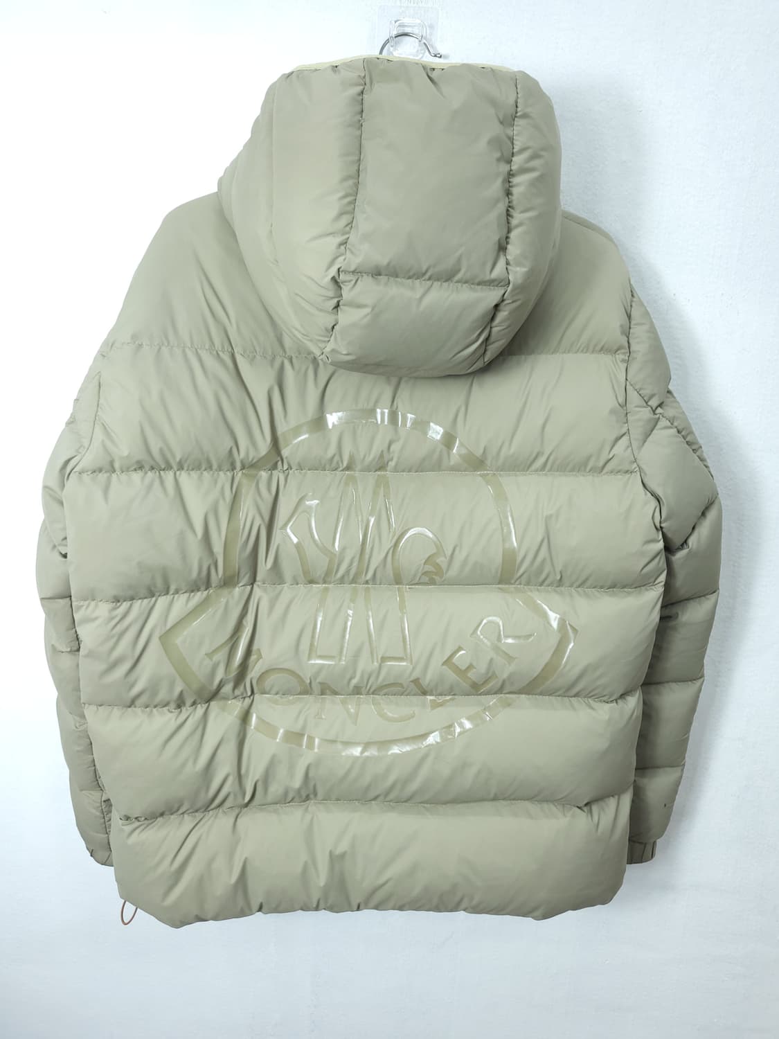 몽클레르 팔라디 카키유광 구스다운패딩 105-110 XL 상품이미지5