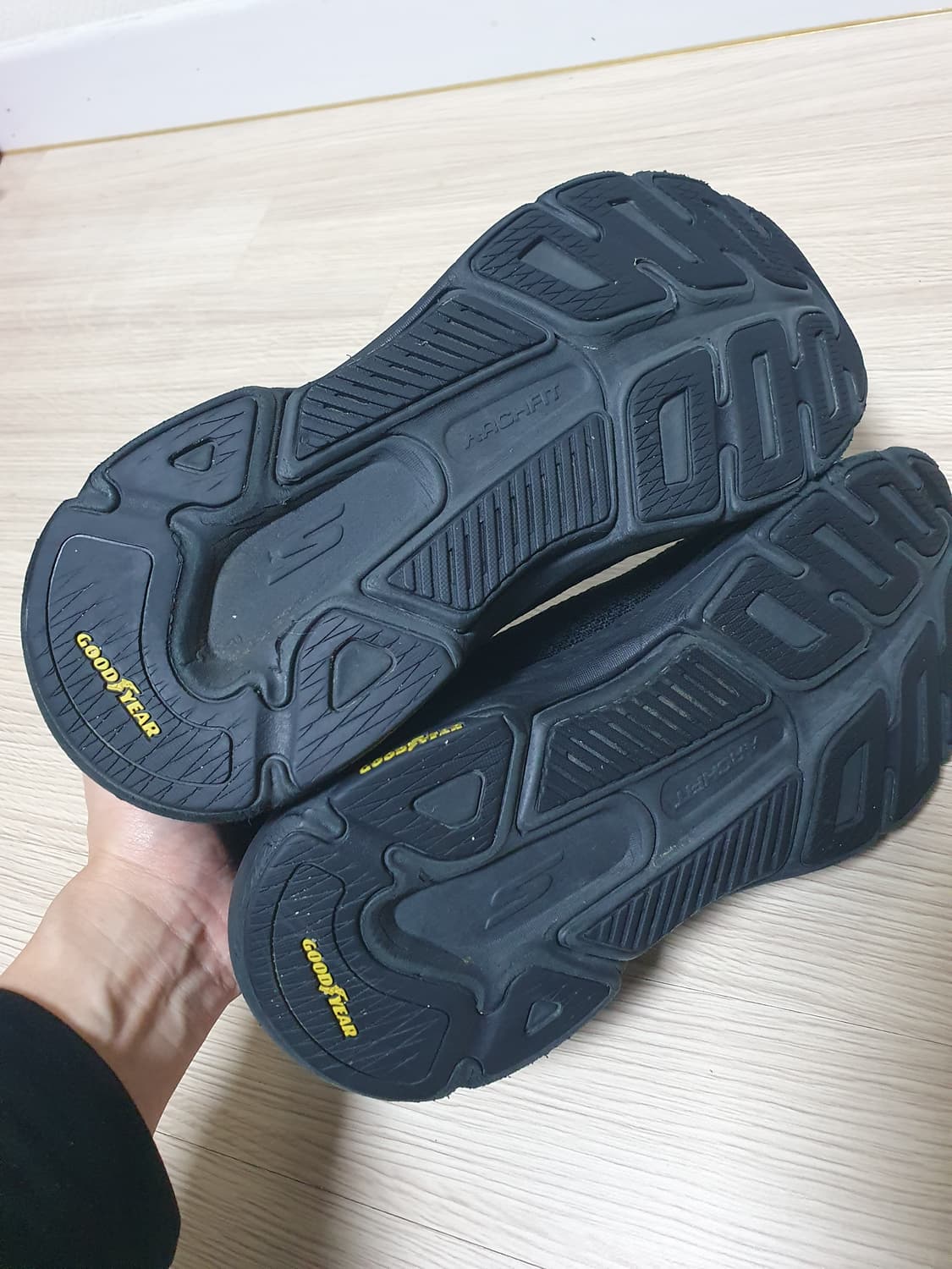 스케쳐스 맥스쿠셔닝 슬립온 265 상품이미지7