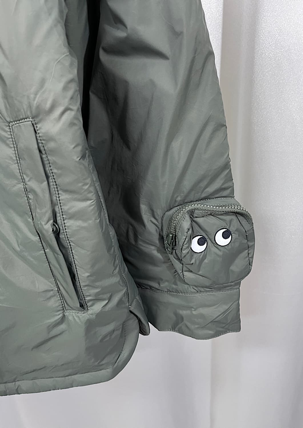 ANYA HINDMARCH x uniqlo  상품이미지2