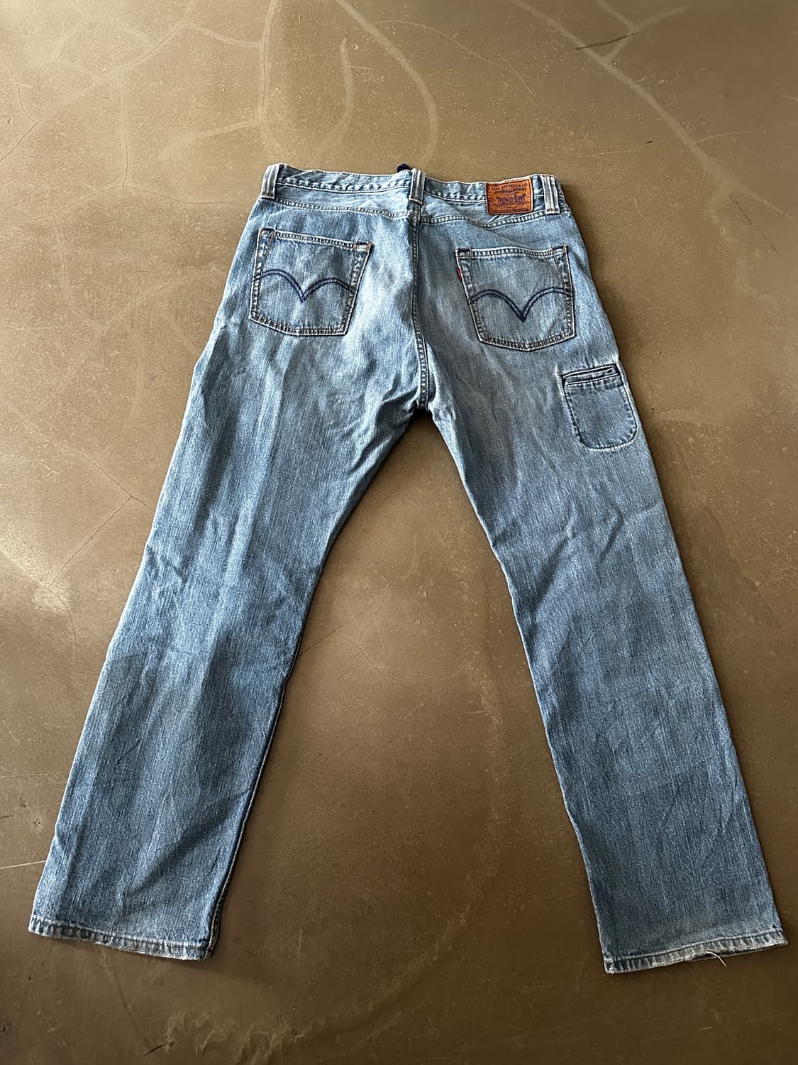 Levis 709 유틸리티 디테일 퍼플라이닝 데님 팬츠 상품이미지1