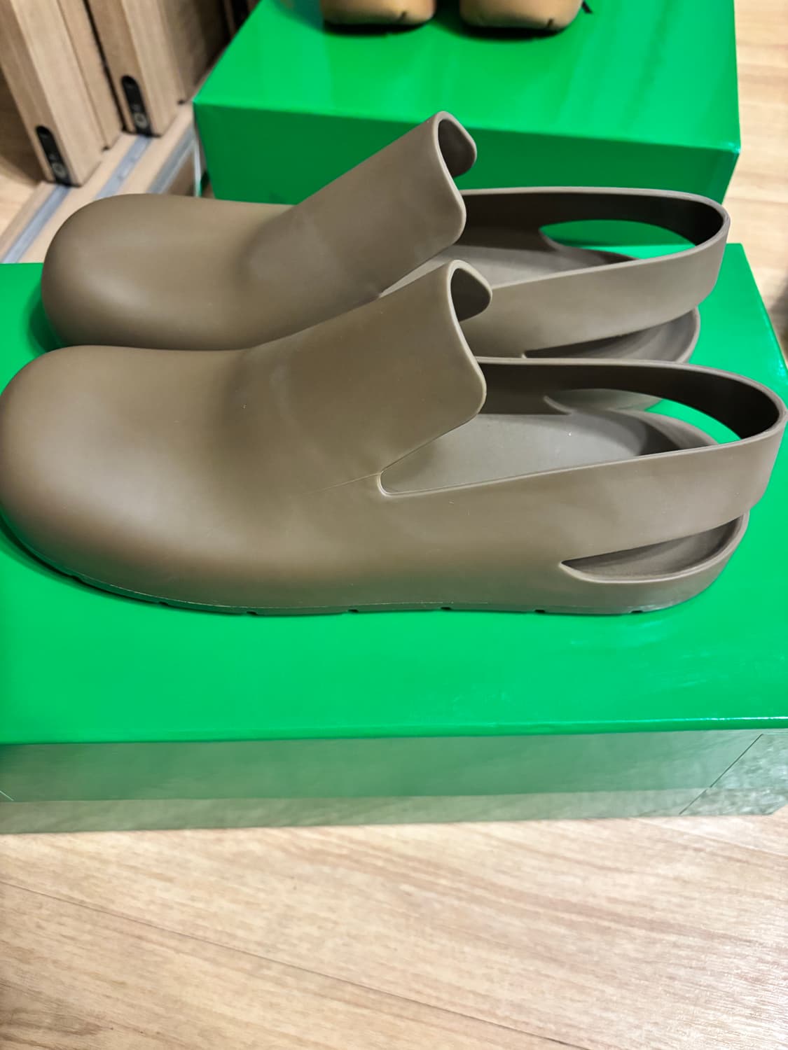 보테가베네타 퍼들 샌들 상품이미지3