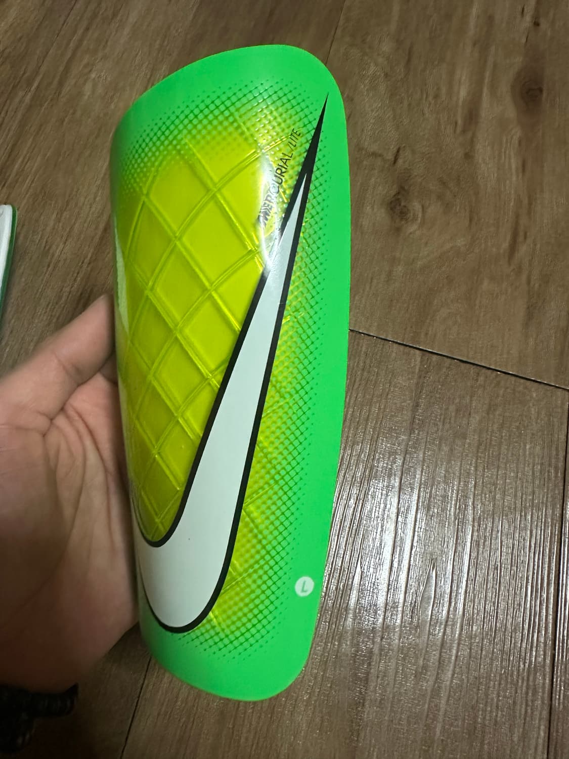 나이키 머큐리얼 라이트 축구 정강이 보호대 L 판매 상품이미지4