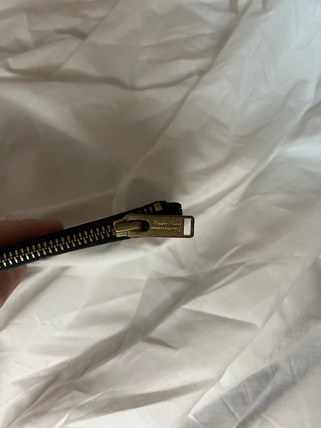 언더커버 베어 그래픽 지퍼 파우치 상품이미지3